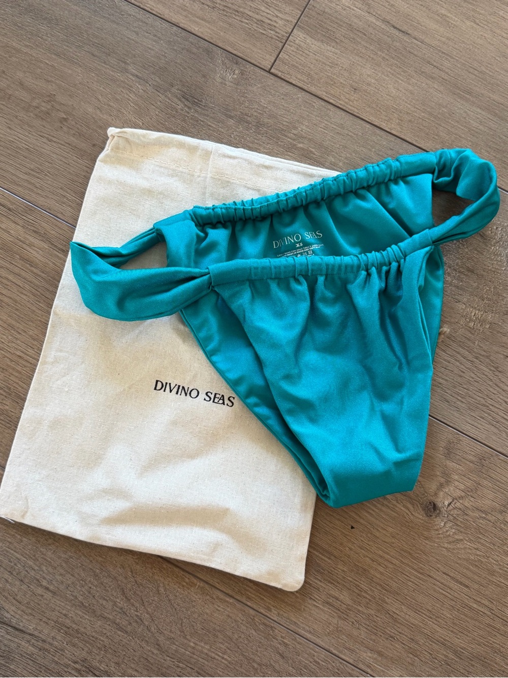 DIVINO SEAS ANA DE BRETAÑA / MALACHITE - BOTTOM XS